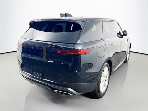 2025 Land Rover Range Rover Sport P360 SE