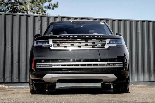 2025 Land Rover Range Rover P530 SE 7 Seat