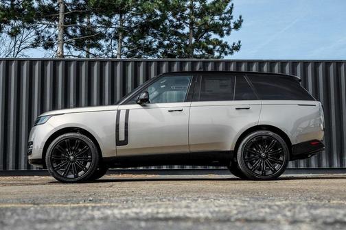 2025 Land Rover Range Rover P530 SE