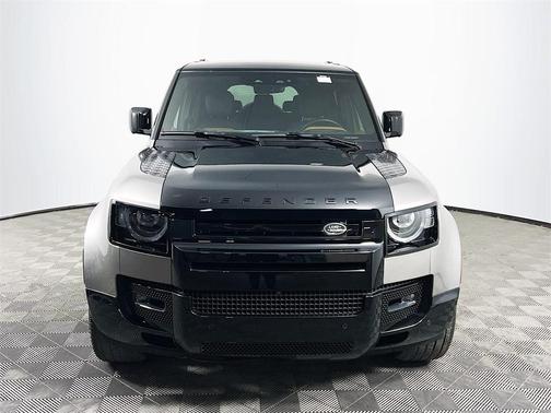 2024 Land Rover Defender P400 X
