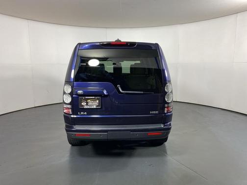 2016 Land Rover LR4 Base
