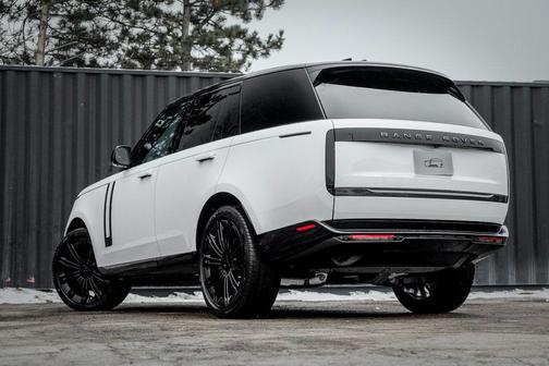 2026 Land Rover Range Rover P400 SE