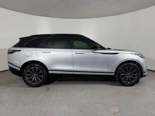2019 Land Rover Range Rover Velar P250 SE R-Dynamic