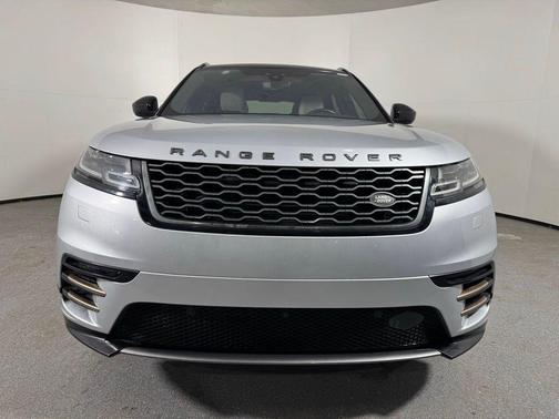 2019 Land Rover Range Rover Velar P250 SE R-Dynamic