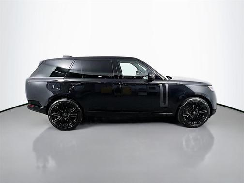 2025 Land Rover Range Rover P400 SE 7 Seat