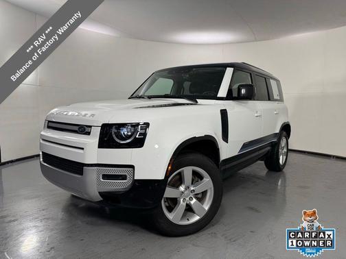 Fuji White 2024 Land Rover Defender P300