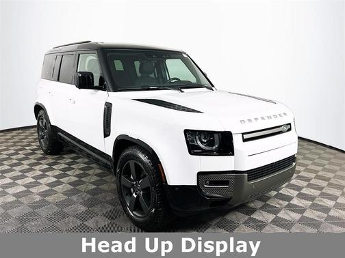 2024 Land Rover Defender P400 X-Dynamic SE