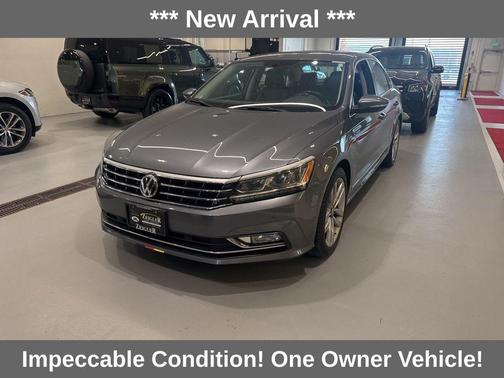 2017 Volkswagen Passat 1.8T SE w/Technology