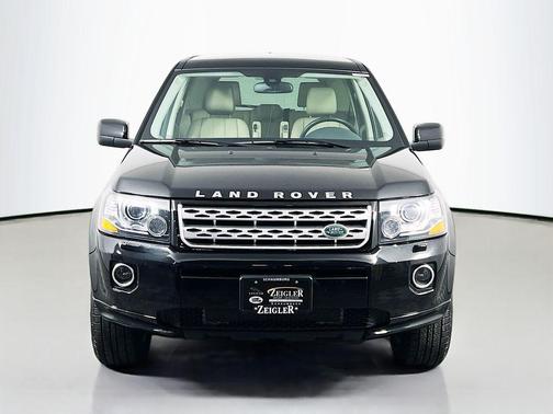 Santorini Black 2015 Land Rover LR2 Base