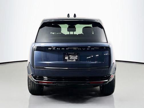 Varesine Blue 2025 Land Rover Range Rover P400 SE