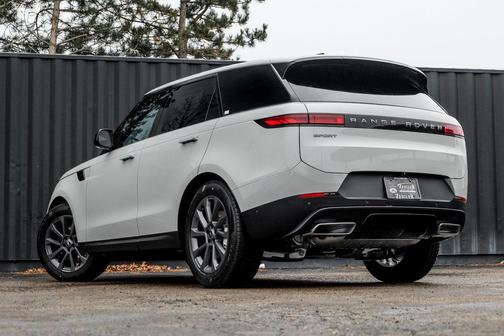 2025 Land Rover Range Rover Sport P360 S