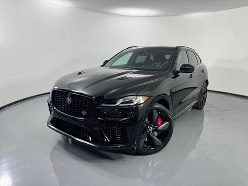 Santorini Black 2024 Jaguar F-PACE SVR