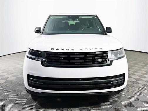 2024 Land Rover Range Rover P400 SE