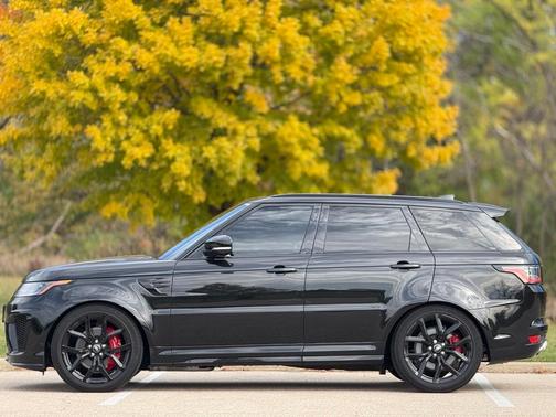2022 Land Rover Range Rover Sport SVR
