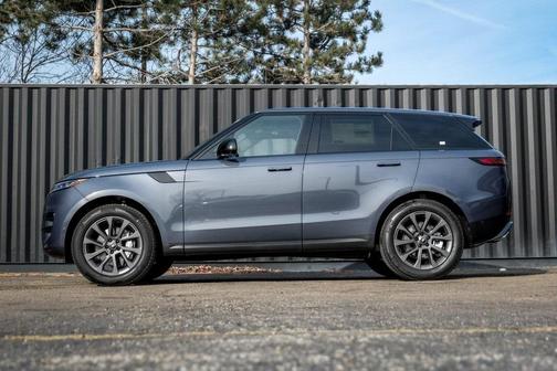 2025 Land Rover Range Rover Sport P360 S