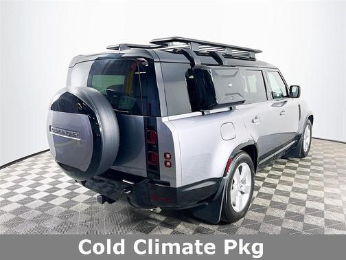 2024 Land Rover Defender P400 X-Dynamic SE