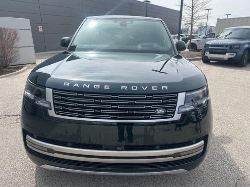 British Racing Green 2025 Land Rover Range Rover P530 SE