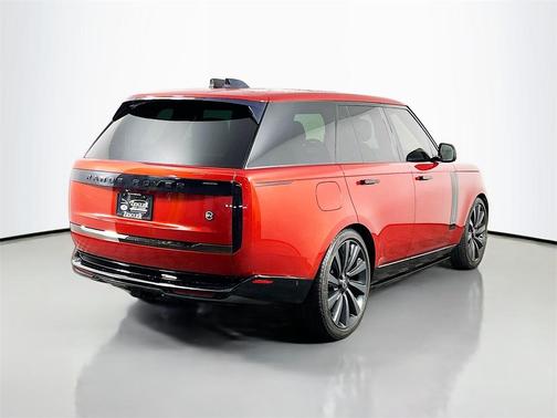 2023 Land Rover Range Rover SV