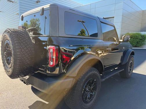 Shadow Black 2024 Ford Bronco Wildtrak