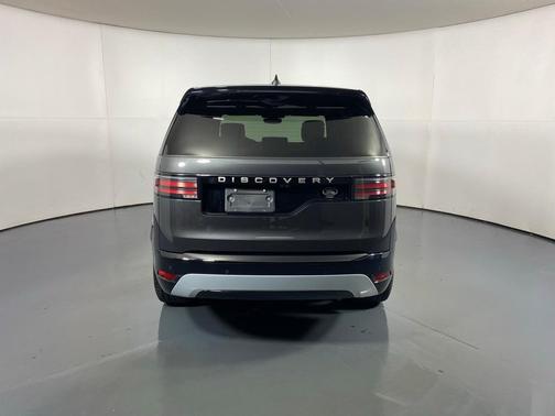 2023 Land Rover Discovery P360 Metropolitan Edition