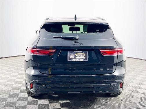2024 Jaguar F-PACE P250 R-Dynamic S