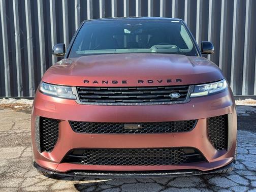 2025 Land Rover Range Rover Sport P635 SV Edition Two