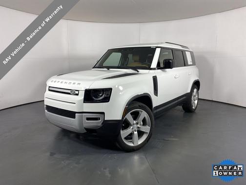 2024 Land Rover Defender P300