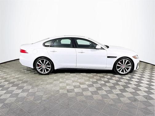2017 Jaguar XF S