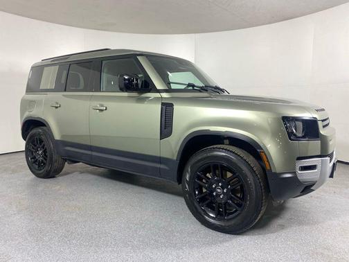 2025 Land Rover Defender P300