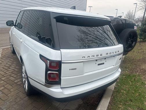 Fuji White 2019 Land Rover Range Rover 3.0L V6 Supercharged HSE