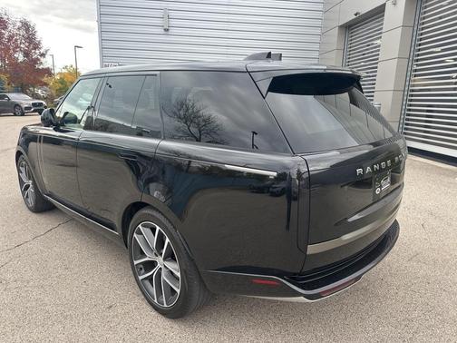 2024 Land Rover Range Rover P400 SE