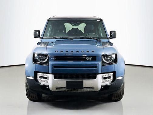 2022 Land Rover Defender 110 S