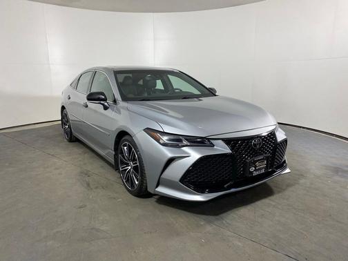 2022 Toyota Avalon Touring