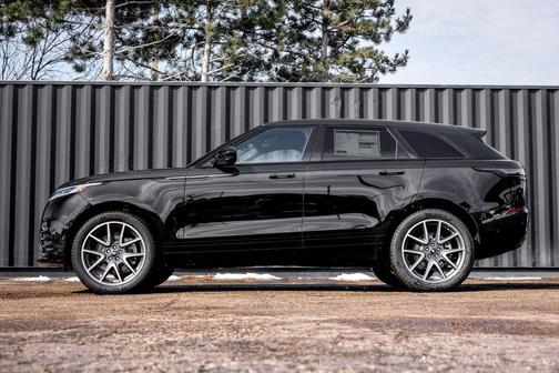 2026 Land Rover Range Rover Velar P400 Dynamic SE