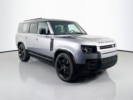 2024 Land Rover Defender P400 X-Dynamic SE