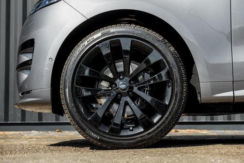 2025 Land Rover Range Rover Sport P400 Dynamic SE