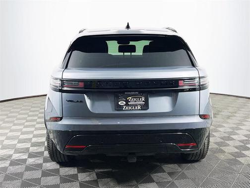 2025 Land Rover Range Rover Velar P250 Dynamic SE