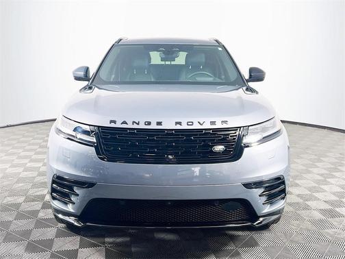 2025 Land Rover Range Rover Velar P250 Dynamic SE