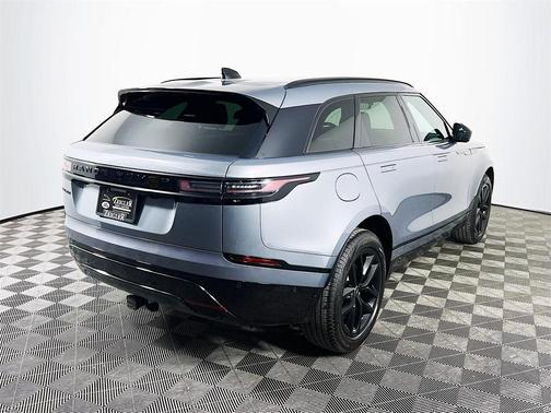 2025 Land Rover Range Rover Velar P250 Dynamic SE