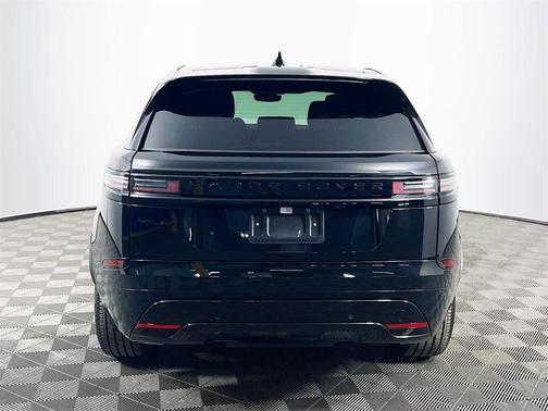 2025 Land Rover Range Rover Velar P250 Dynamic SE