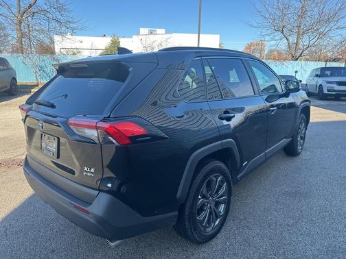 2025 Toyota RAV4 Hybrid XLE Premium