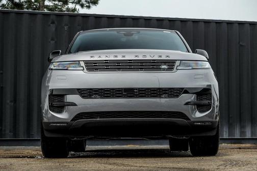 2025 Land Rover Range Rover Sport P360 SE