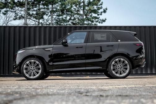 2025 Land Rover Range Rover Sport P400 Dynamic SE