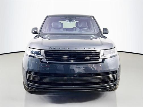 2023 Land Rover Range Rover SV