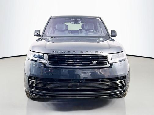 2023 Land Rover Range Rover SV