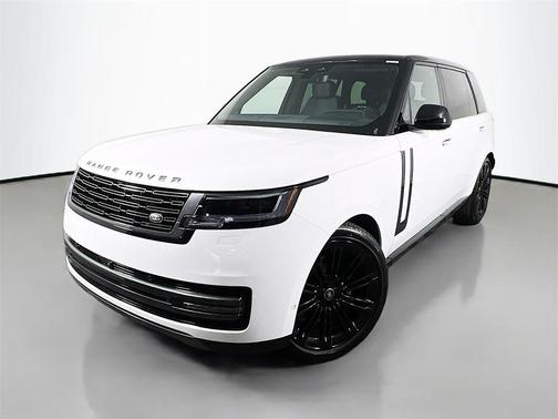 2025 Land Rover Range Rover P400 SE 7 Seat