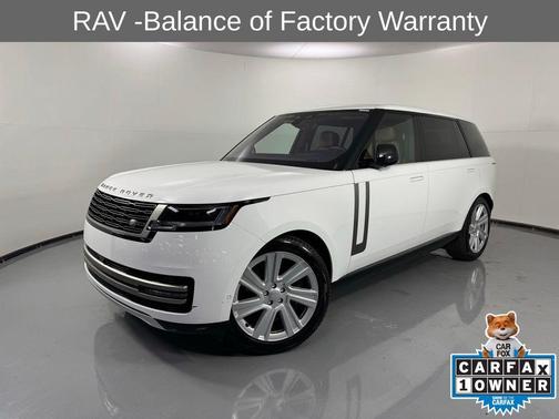 Fuji White 2023 Land Rover Range Rover SE