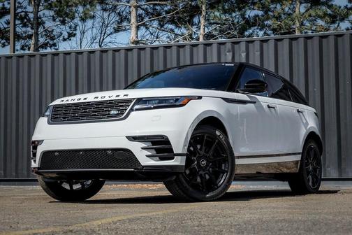2026 Land Rover Range Rover Velar P400 Dynamic SE