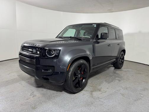 2024 Land Rover Defender P400 X