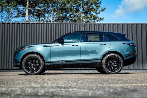 2026 Land Rover Range Rover Velar P250 Dynamic SE